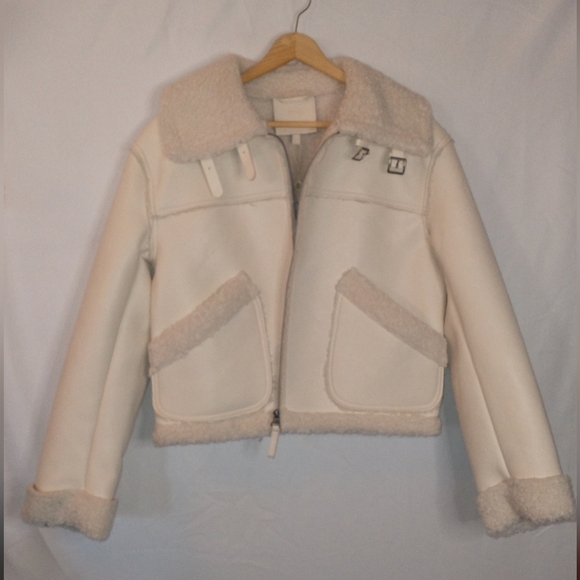 Studio Jackets & Blazers - NWT Studio Cream Shearling Crop Faux Leather Jacket Medium